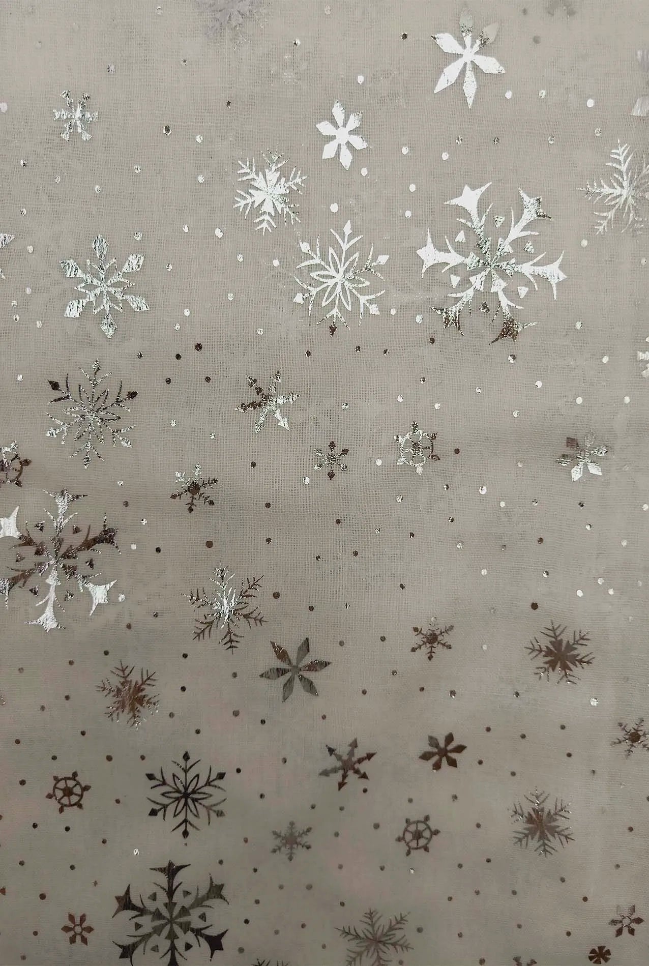 Snowflake Print Red Scarf - Festive and Cozy Winter Accessory